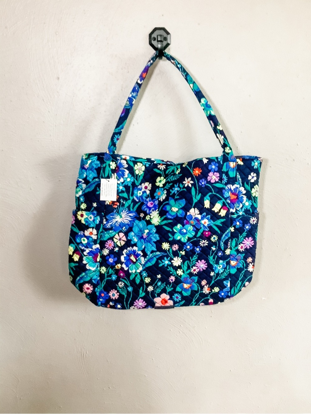 NWT Vera Bradley Bright Tote in Moonlight Garden Floral Quilted Tote Bag - Picture 2 of 4